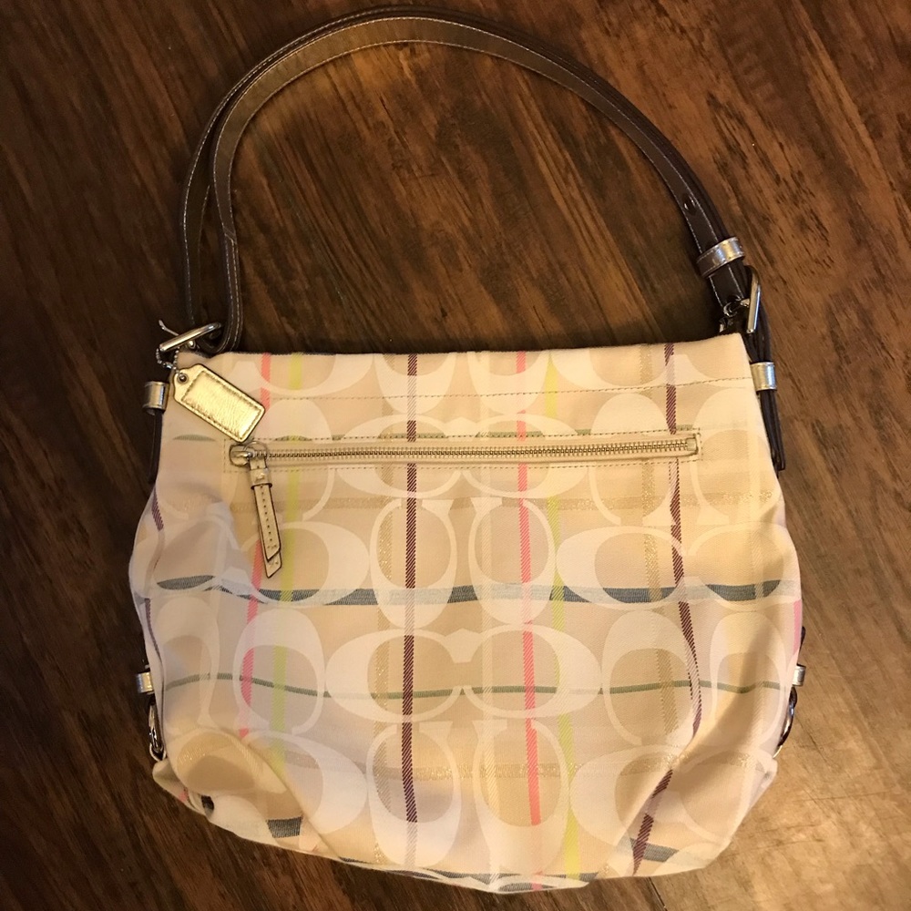Super cute Couch purse!